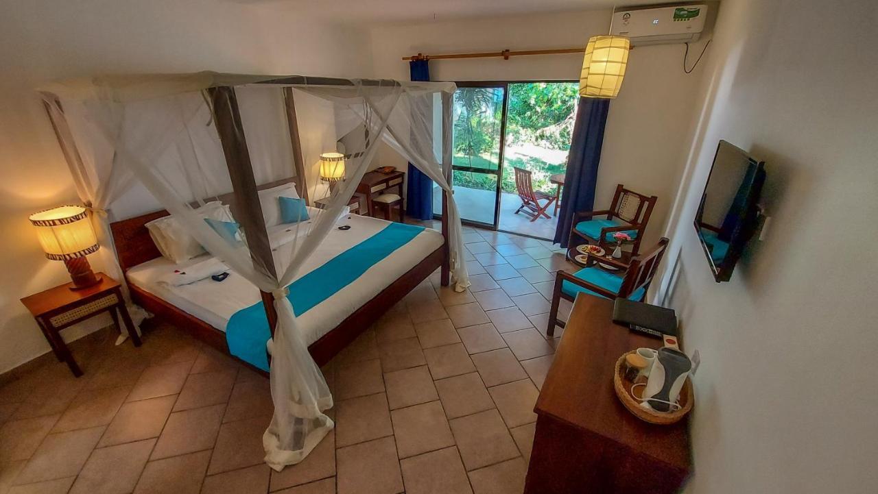 Diani Sea Lodge 디아니 해변 외부 사진