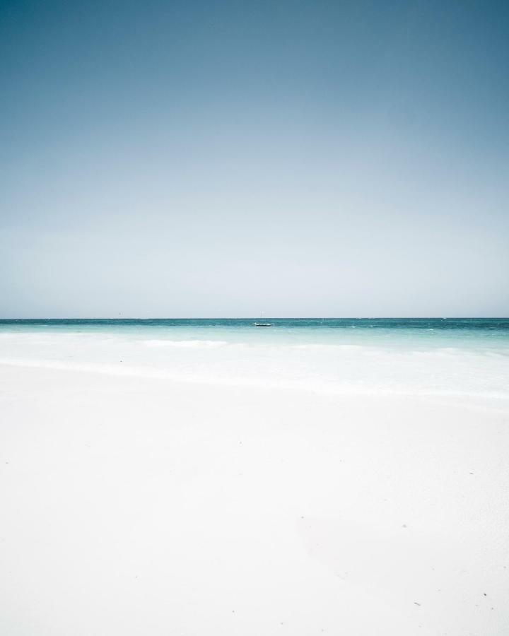 Diani Sea Lodge 디아니 해변 외부 사진