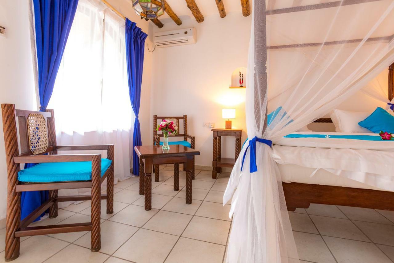 Diani Sea Lodge 디아니 해변 외부 사진